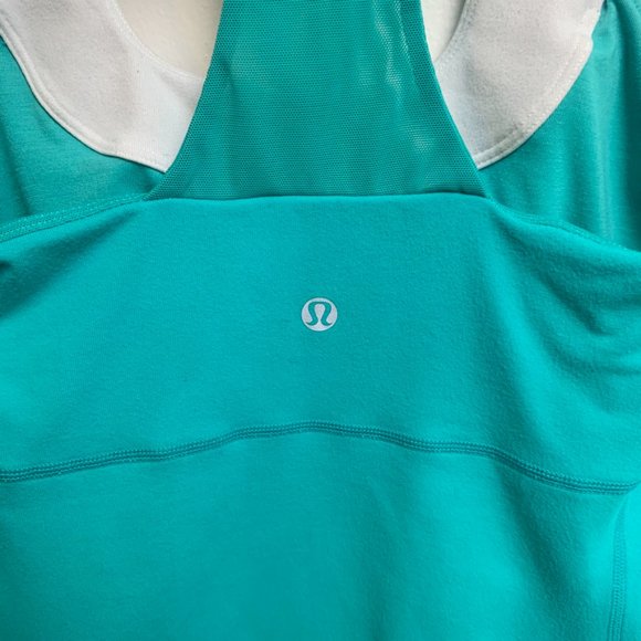 Lululemon Lagoon & White Scoop Neck Tank Top - Picture 5 of 11